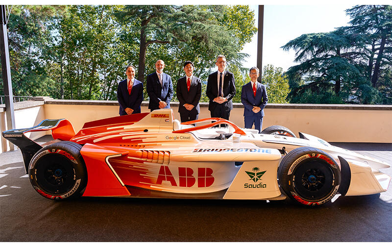 Bridgestone Formula E World Premiere Bridgestone Takes on a New Journey as the Sole Tyre Supplier
for ABB FIA Formula E World Championship