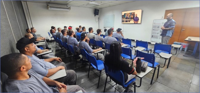 Training with new materials (Brazil)